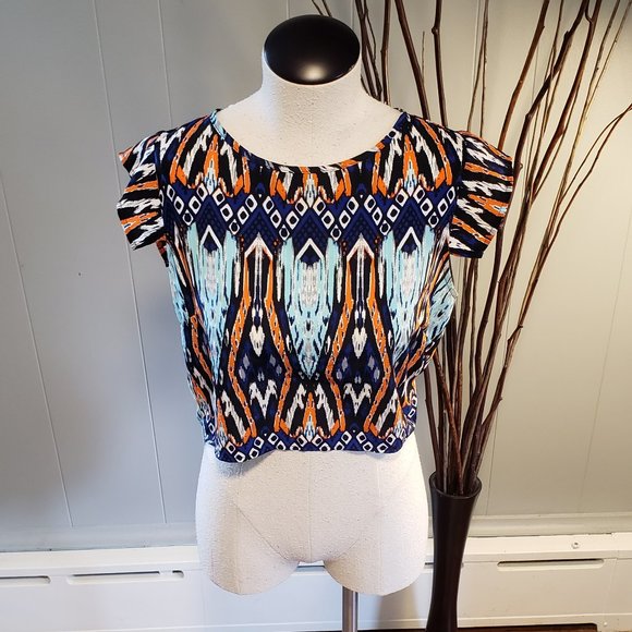 B Jewel Tops - hi-low crop top with zipper back